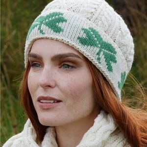 Aran Sweater Market Shamrock women  wool hat, beanie Ireland St. Patrick